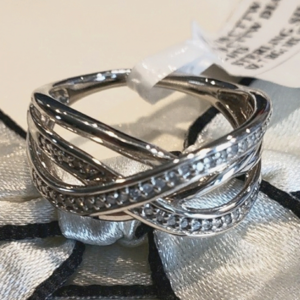 Diamond ring